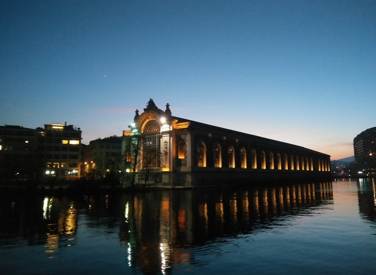Rhône